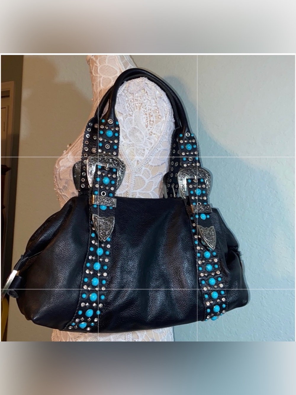 Charm & Luck pebbled Leather black and Turquoise shoulder bag